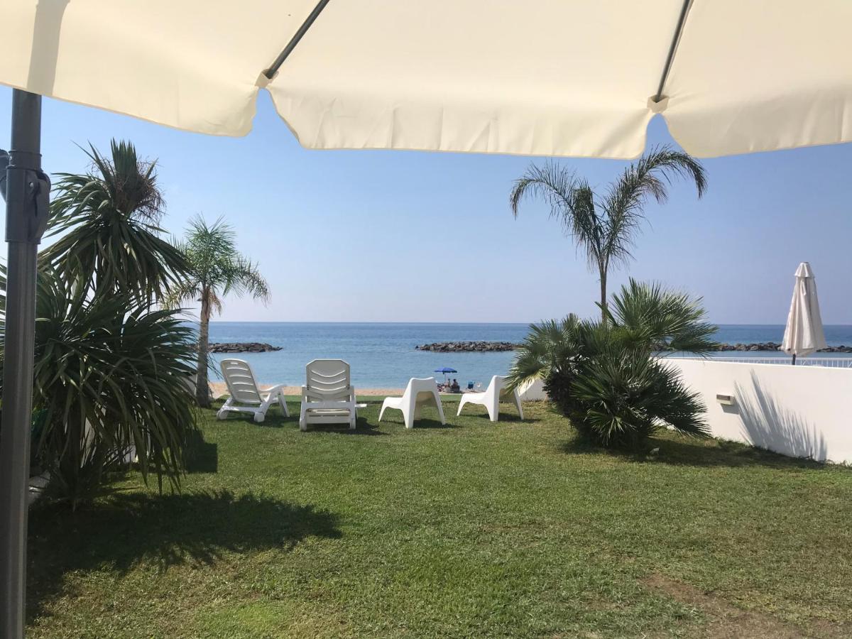 Villa A Diamante Sulla Spiaggia Belvedere Marittimo Extérieur photo
