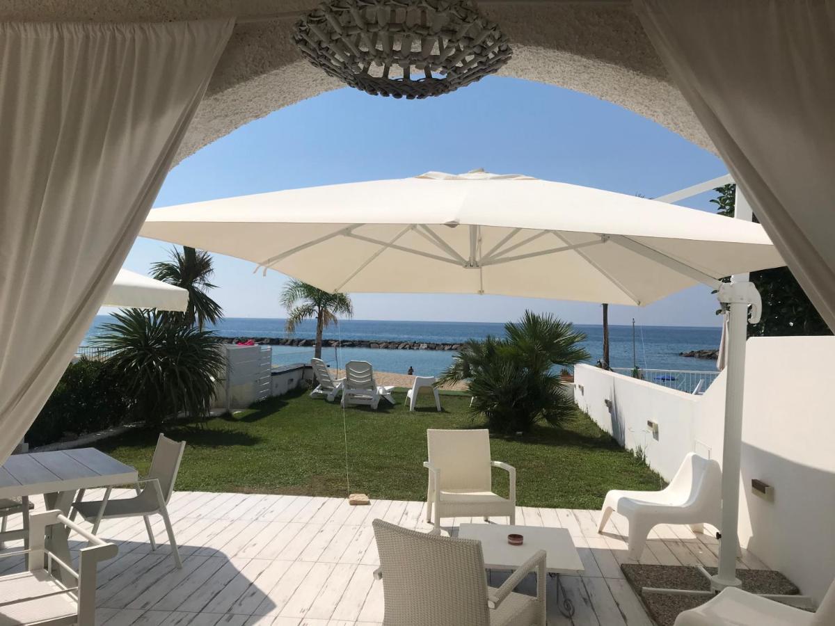 Villa A Diamante Sulla Spiaggia Belvedere Marittimo Extérieur photo