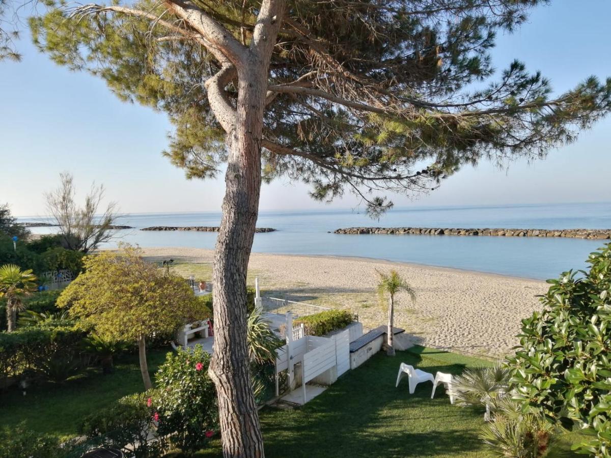 Villa A Diamante Sulla Spiaggia Belvedere Marittimo Extérieur photo